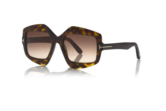 عینک آفتابی زنانه چند ضلعی تام فورد - رنگ قهوه ای هاوانا و عدسی قهوه ای طیف دار - عکس زاویه سه رخ