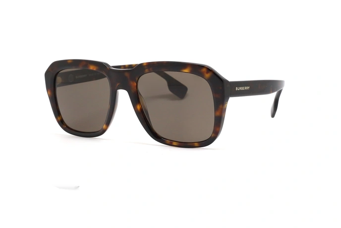 عینک آفتابی بربری فریم کائوچویی مربعی ضخیم قهوه ای هاوانا و عدسی دودی قهوه ای - عکس از زاویه سه رخ