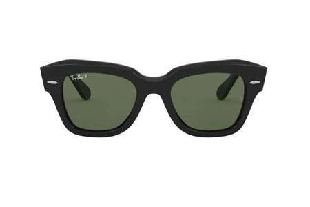 عینک آفتابی پلاریزه ویفیرر کائوچویی ری بن - رنگ مشکی و عدسی سبز دودی - عکس از زاویه روبرو