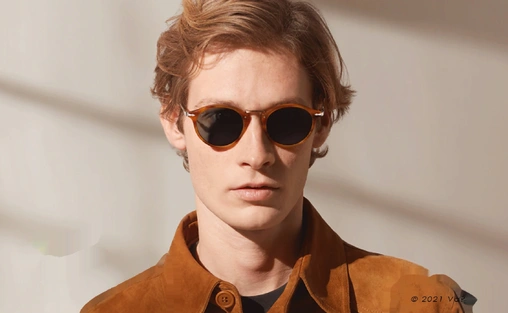 عینک آفتابی کائوچویی فلزی فریم بیضی،گرد رنگ قهوه ای هاوانا عدسی سبز _ عکس از مدل آقا