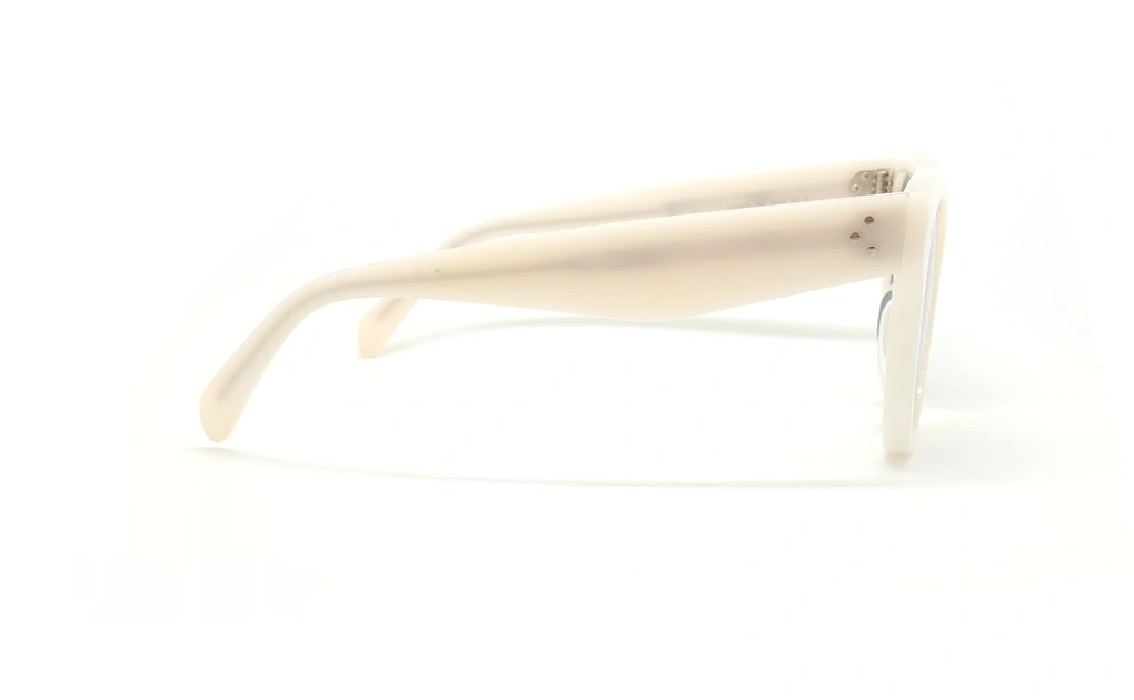 عینک آفتابی کائوچویی سفید رنگ سلین - زاویه کنار