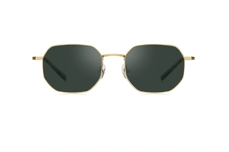 عینک آفتابی چند ضلعی پلاریزه بولون - BOLON BL7113 - عکاسی وحدت - عکس زاویه روبرو