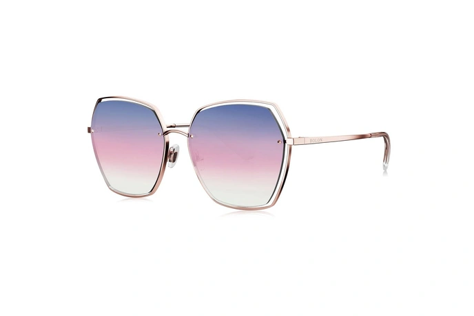 عینک آفتابی بولون - BOLON BL7085 - رنگ طلایی و عدسی بنفش طیف دار - عکاسی وحدت- عکس زاویه سه رخ