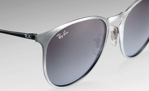 عینک آفتابی تمام فلزی نقره ای ریبن - طرح حدقه خلبانی - مدل اریکا - زاویه نزدیک