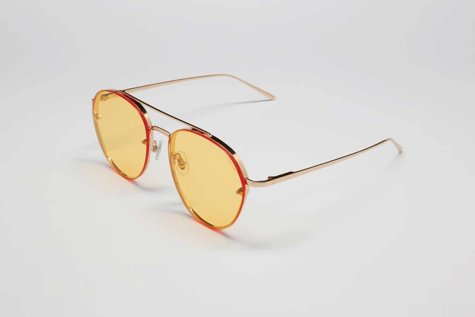 عینک آفتابی اوسه مدل OS2598 با کد رنگ06 زاویه راست - عکاسی شده توسط اپتیک وحدت