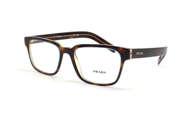 عینک طبی پرادا فریم کائوچویی مربعی رنگ قهوه ای هاوانا - عکس از زاویه سه رخ