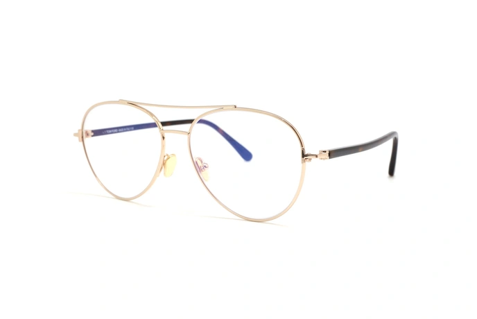عینک طبی خلبانی تام فورد فریم فلزی طلایی دوپل - عکس از زاویه سه رخ