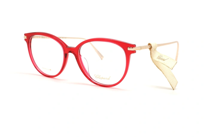 عینک طبی زنانه شوپارد فریم کائوچویی دسته کربن طلایی حدقه ها گربه ای به رنگ قرمز شیشه ای - عکس از زاویه سه رخ