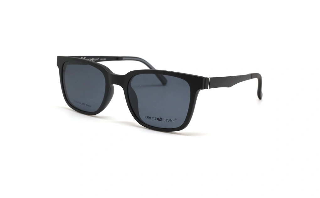 عینک طبی کائوچویی مشکی با رویه آفتابی سنترو استایل- عکاسی وحدت - عکس با رویه آفتابی