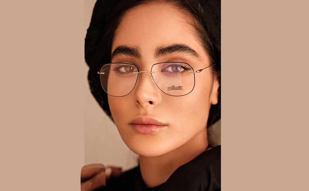 5500 Silhouette Titan