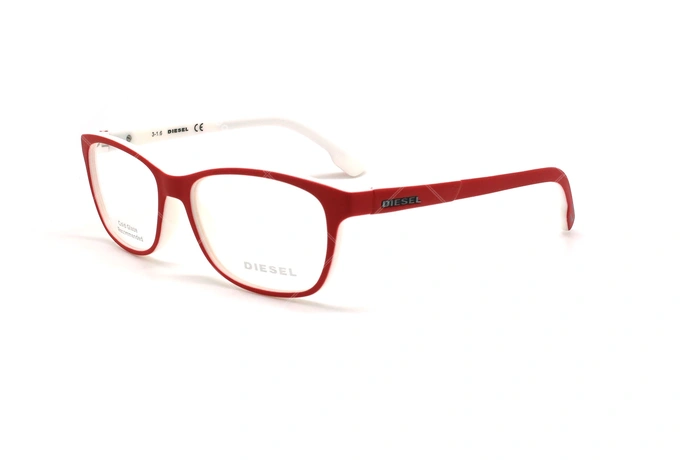 عینک طبی مستطیلی دیزل - DIESEL DL5226 - قرمز - عکاسی وحدت - زاویه سه رخ 