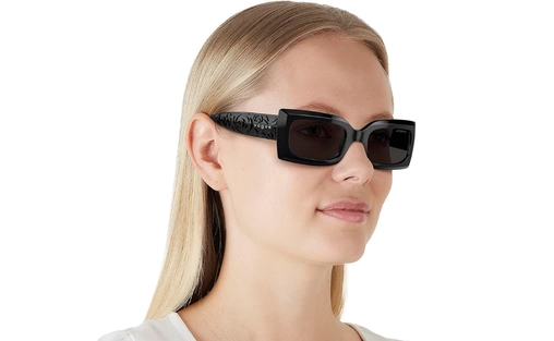 عینک آفتابی زنانه وگ با بدنه مشکی و عدسی خاکستری - مدل