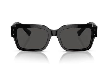 عینک آفتابی دولچه و گابانا با بدنه مشکی و عدسی دودی - زاویه روبرو