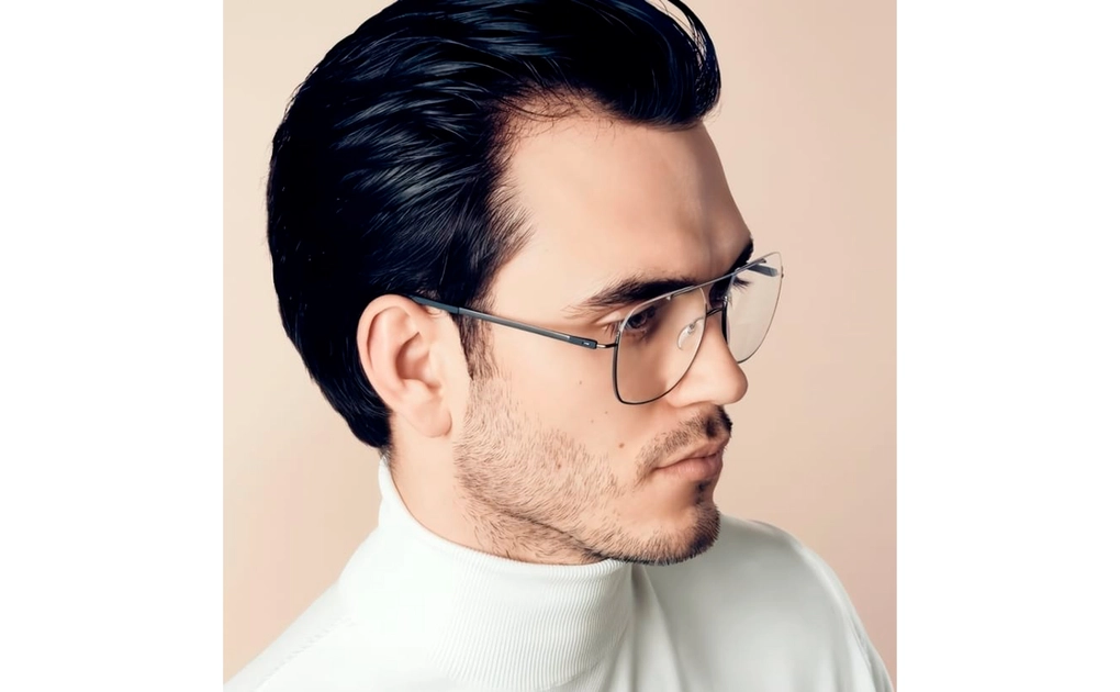 عینک طبی - بالا گریف - تیتانیوم - سیلوئت - نقره ای - عکس شماره 4